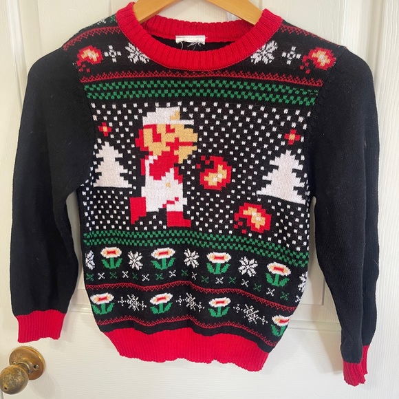 Super Mario Sweater Youth Medium Christmas Holiday Nintendo Ugly Xmas Kids - Picture 1 of 7